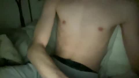 Snapshot of jonathan2q chatting on November 23, 2:44 am jonathan2q online show from November 23, 2:44 am