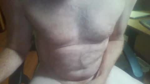 Snapshot of jonderr135 chatting on January 6, 3:32 am jonderr135 online show from January 6, 3:32 am