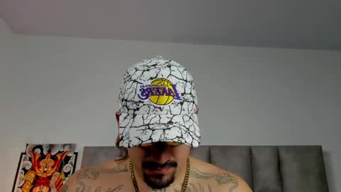 Snapshot of jonhpitt99 chatting on March 27, 10:53 pm jonhpitt99 online show from March 27, 10:53 pm