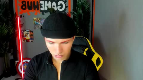 Jonny online show from November 7, 10:37 am