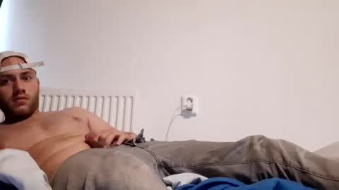 Snapshot of jonnyblow chatting on September 10, 3:56 pm J online show from September 10, 3:56 pm