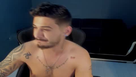 jonnyporn1 online show from March 16, 2:50 am