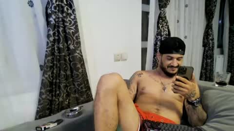 Snapshot of jonnyporn1 chatting on June 17, 11:16 pm jonnyporn1 online show from June 17, 11:16 pm