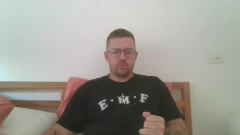 jonoy1995 online show from January 18, 10:46 pm