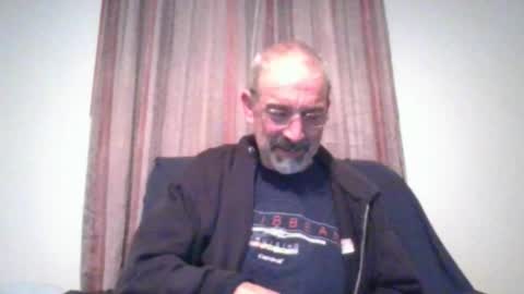 Jon online show from December 25, 2:35 am