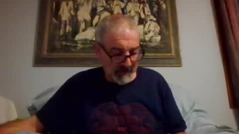 Snapshot of jony_five chatting on June 24, 12:31 am Jon online show from June 24, 12:31 am