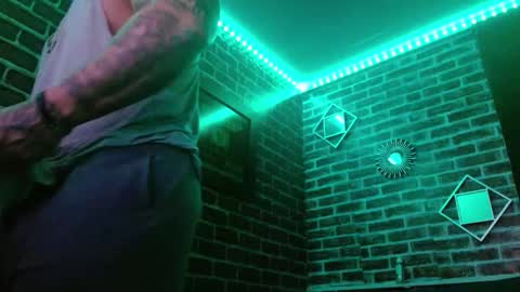 Snapshot of jordan_bigcock24 chatting on October 10, 8:57 am Jordan online show from October 10, 8:57 am