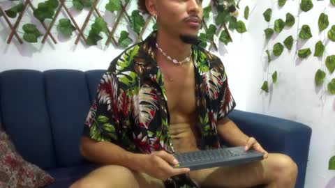 Snapshot of jordan_love7 chatting on January 14, 4:08 pm jordan online show from January 14, 4:08 pm
