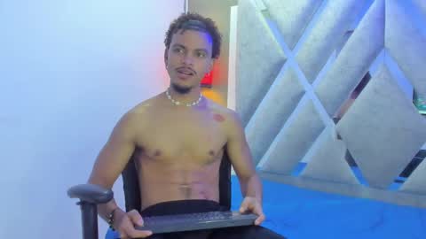 Snapshot of jordan_love7 chatting on February 25, 4:42 pm jordan online show from February 25, 4:42 pm