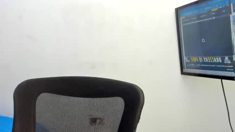 Snapshot of jordan_love7 chatting on February 28, 7:03 pm jordan online show from February 28, 7:03 pm