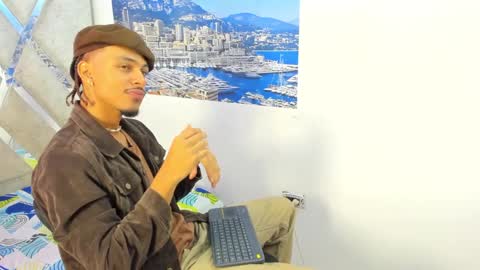 Snapshot of jordan_love7 chatting on September 13, 1:33 pm jordan online show from September 13, 1:33 pm