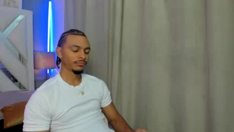 Snapshot of jordan_love7 chatting on September 18, 12:40 pm jordan online show from September 18, 12:40 pm