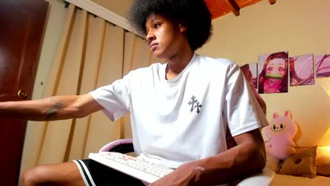 jordan online show from March 30, 7:48 pm