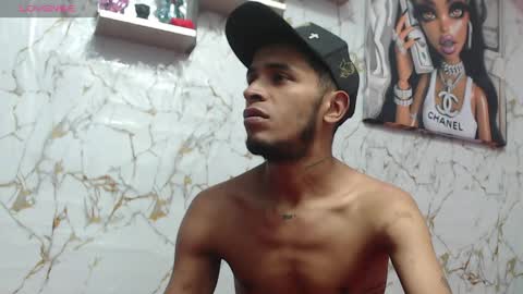 jordanandandrew online show from April 17, 8:23 pm