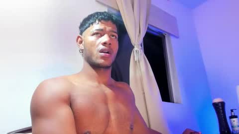 JordanParis online show from October 30, 10:06 am