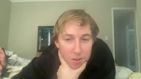 jorddiickzilla online show from June 15, 4:36 am