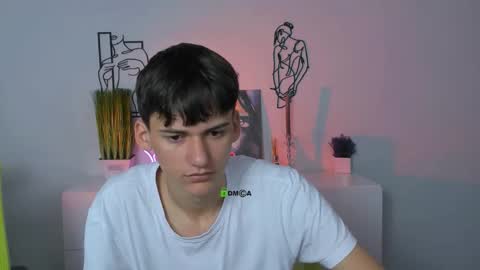 Snapshot of jordi_ser chatting on October 23, 8:35 am jordi_ser online show from October 23, 8:35 am