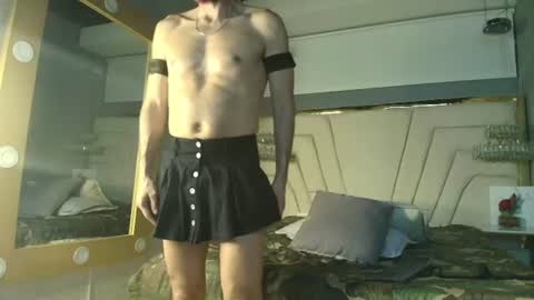 jorgeperezz online show from June 29, 1:22 pm