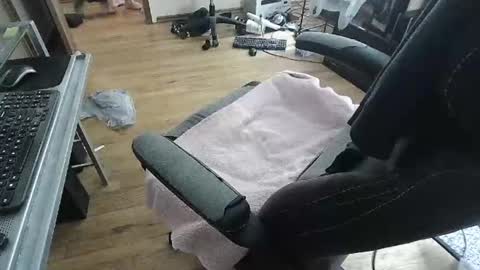 jorigwm online show from February 7, 9:26 am