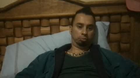 jose1234563 online show from December 17, 4:45 am