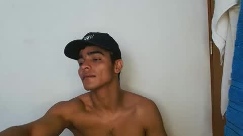 jose19980103 online show from April 18, 1:59 pm