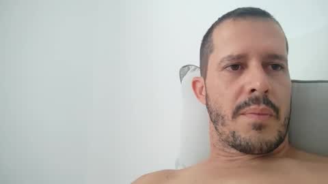 jose_985 online show from October 18, 9:54 am