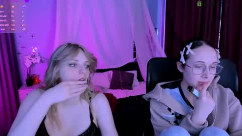 jose_fairy online show from April 15, 7:10 pm