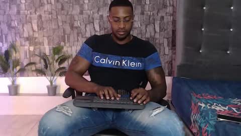 Snapshot of joseephjackson chatting on November 27, 3:03 pm Jackson online show from November 27, 3:03 pm