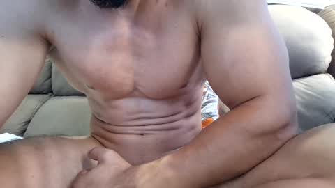 Snapshot of josefit06 chatting on December 16, 7:00 pm josefit06 online show from December 16, 7:00 pm