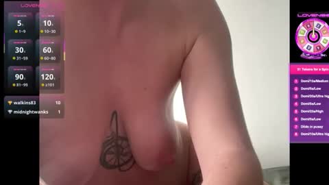 Snapshot of josemystico chatting on December 15, 11:25 am josemystico online show from December 15, 11:25 am