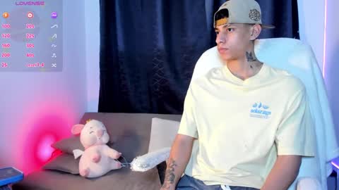 Josep online show from January 10, 11:50 pm