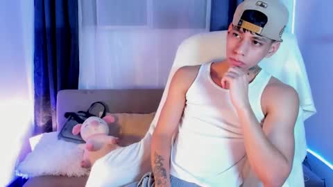 Josep online show from February 11, 11:33 pm