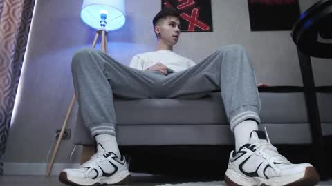 Master Joseph online show from November 12, 5:19 am