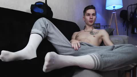 Master Joseph online show from November 16, 8:09 am