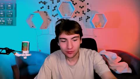 joseph_bear_ online show from November 16, 7:52 pm