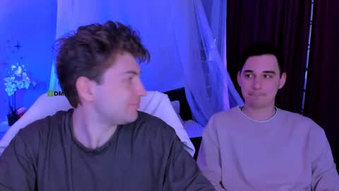 joseph_bear_ online show from April 15, 8:43 am