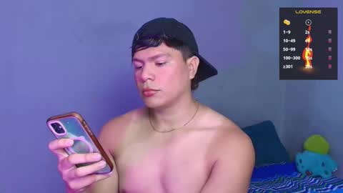 JOSEPH BROWN online show from December 23, 8:34 am