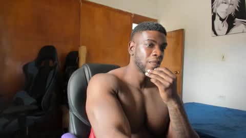 MR OAK online show from March 25, 4:13 pm