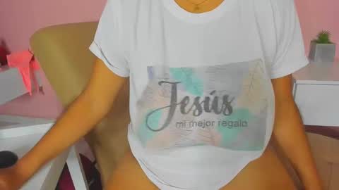 josephinesmiths online show from December 5, 8:00 pm