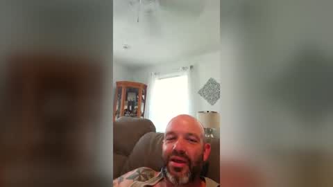 josephwalsh334 online show from July 13, 7:27 pm