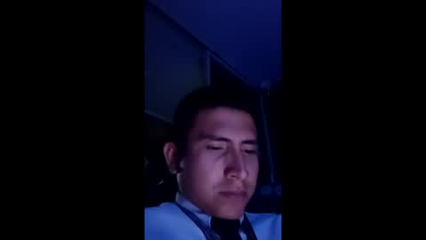 Snapshot of joses2 chatting on March 26, 6:52 am joses2 online show from March 26, 6:52 am