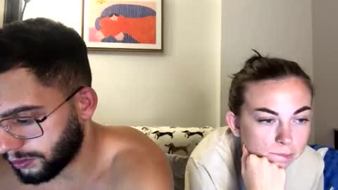 josh_xo online show from November 25, 6:08 pm