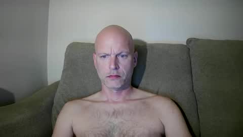 Snapshot of joshking2017 chatting on December 6, 11:33 am joshking2017 online show from December 6, 11:33 am