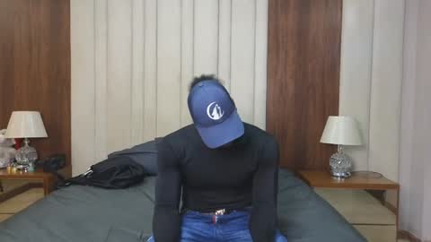 joshloganx online show from January 18, 7:37 pm