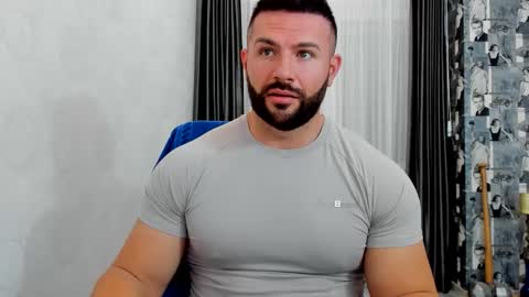 joshuamuscle69 online show from February 7, 1:26 pm