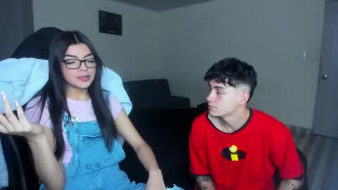 Josh And Karely online show from June 5, 7:03 am
