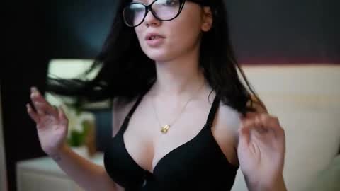  Josie  online show from December 21, 6:48 pm