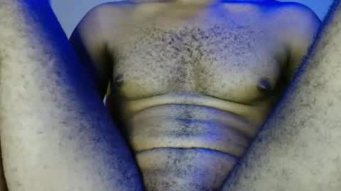 jossy16 online show from May 7, 10:37 pm