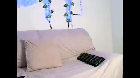 jostin_dark02 online show from February 26, 6:54 pm