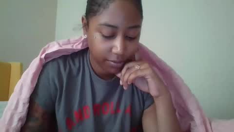 jottijade online show from October 29, 2:25 am